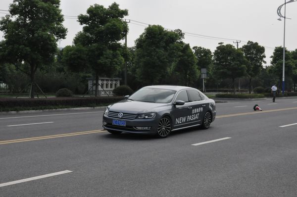 “一桿進洞”全新帕薩特蘇州區(qū)域品鑒會!