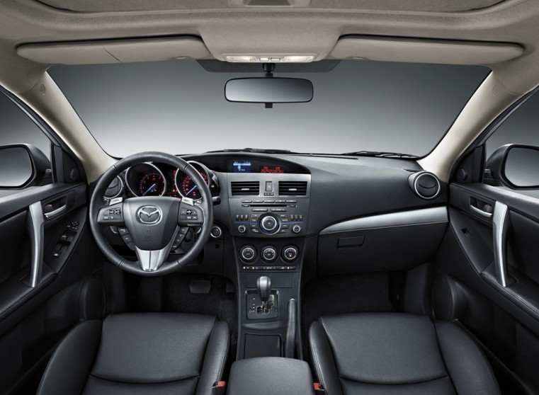 長安馬自達(dá)星騁,實(shí)車到店 誠邀尊榮品鑒! 六重禮遇 火熱預(yù)售中!