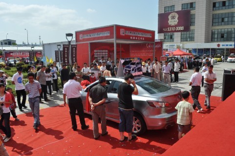 長安馬自達(dá)星騁 百強(qiáng)車展首發(fā)揭幕 定購火爆!
