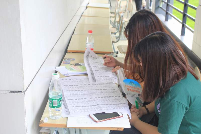 2016年太倉(cāng)夏季招聘會(huì)落幕，尼伯特不敵陽(yáng)光！