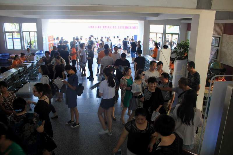 熱！——太倉(cāng)市2017夏季招聘會(huì)酷暑中圓滿落幕