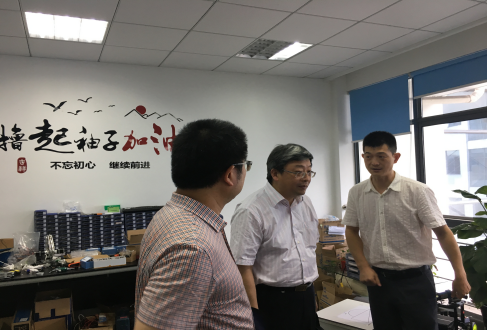 開展“走一線”調(diào)研，推進(jìn)“一站式”服務(wù)——市人社局開展企業(yè)走訪調(diào)研