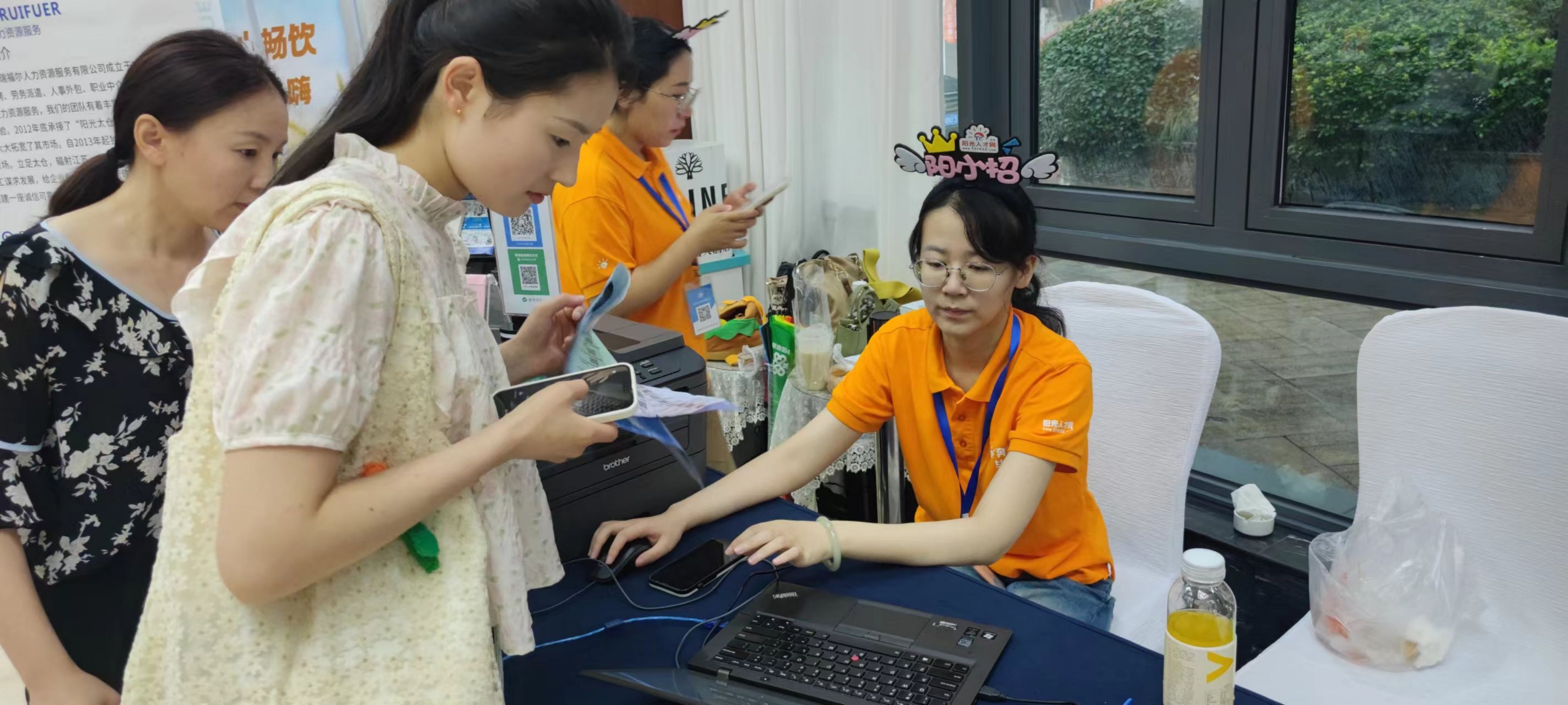 2024太倉夏季畢業(yè)生招聘會圓滿落幕：風(fēng)雨無阻，共筑就業(yè)橋梁